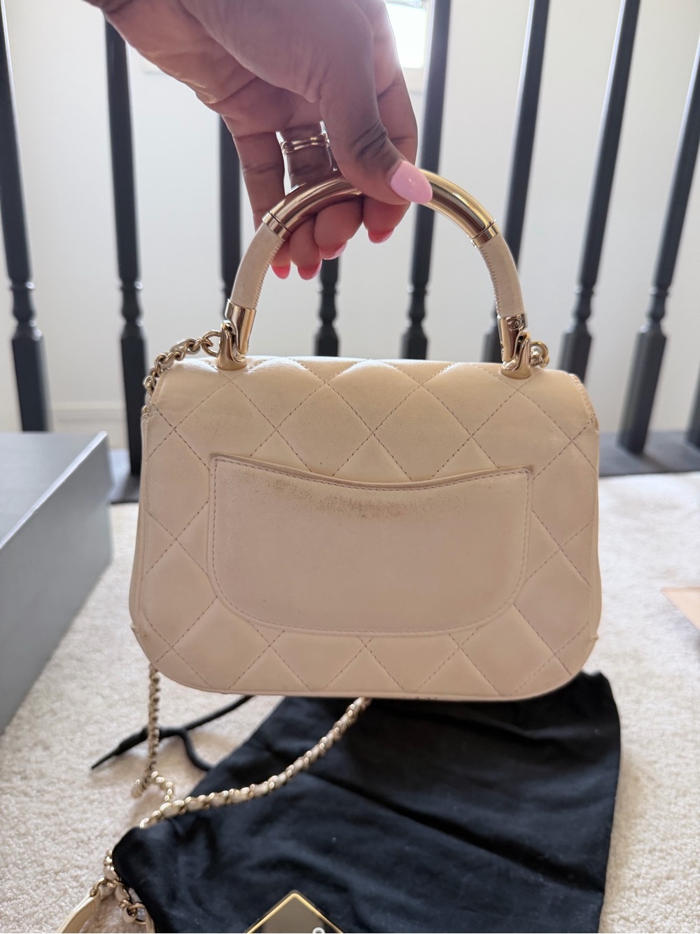 CHANEL Cream Quilted Top Handle Crossbody Bag with Gold Hardware - Picture 5 of 6